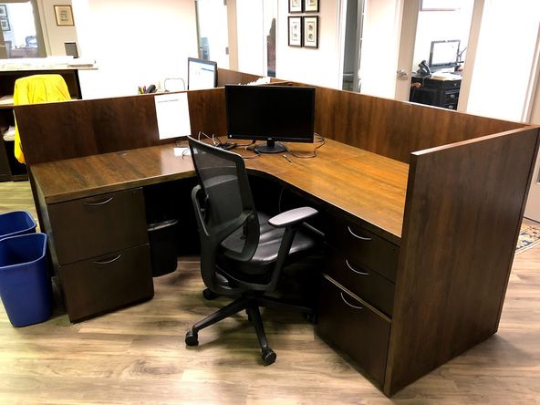 Leasing Individual Offices & Workstation
